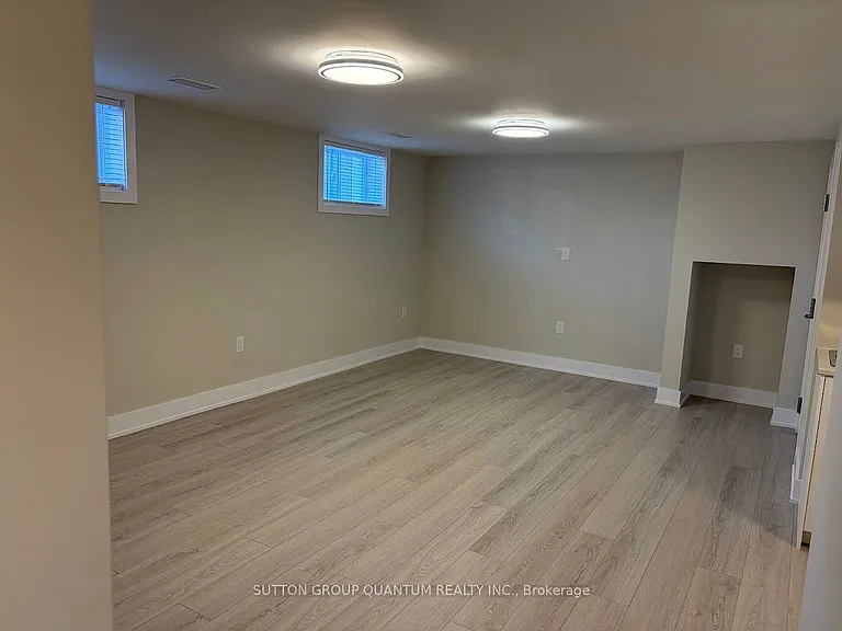 5380 Mericourt Rd — Photo 14