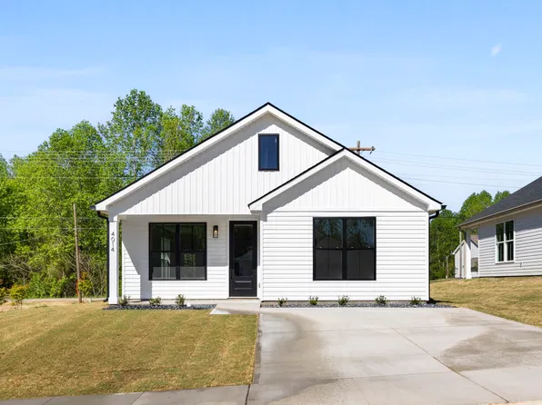 4010 Old Brooks Ct, Greer, SC 29651