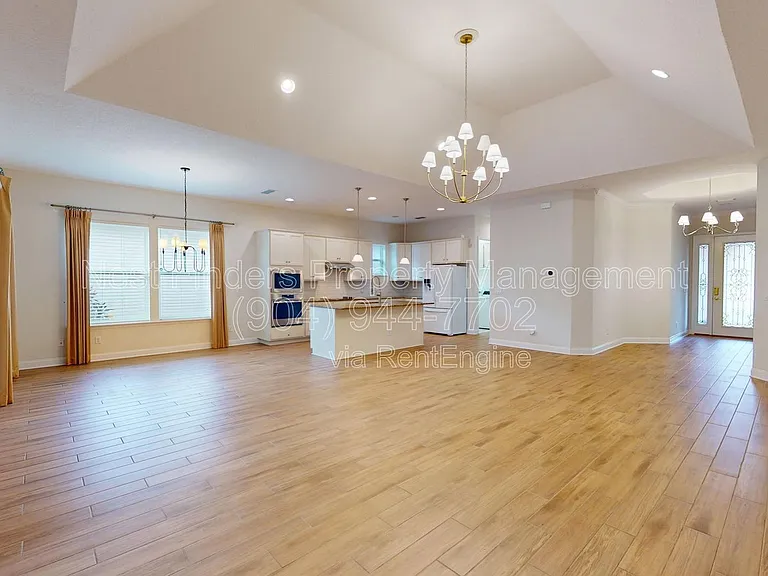2670 Ostia Cir — Photo 10