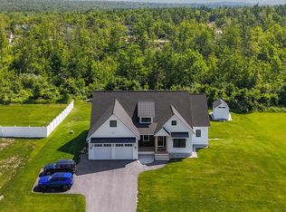 422 Blane Cir #50, Pembroke, NH 03275