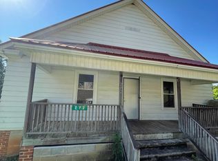 272 Green St APT A, Pacolet, SC 29372