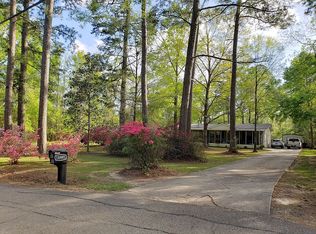 18445 King George Bay Rd, Livingston, LA 70754