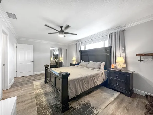 5 Dalton Pl, Boynton Beach, FL 33426