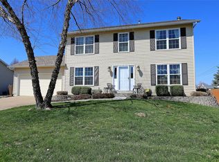 7201 Cinnamon Teal Dr, O'Fallon, MO 63368