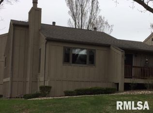 5133 W Arrowood Pl, Peoria, IL 61615