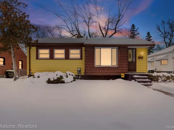 951 Argyle Ave, Pontiac, MI 48341