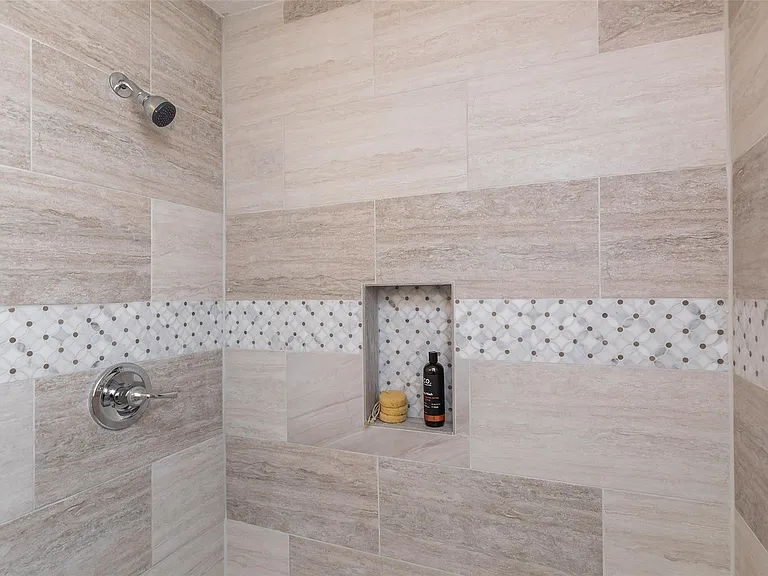 46 N Deerfoot Cir — Photo 23