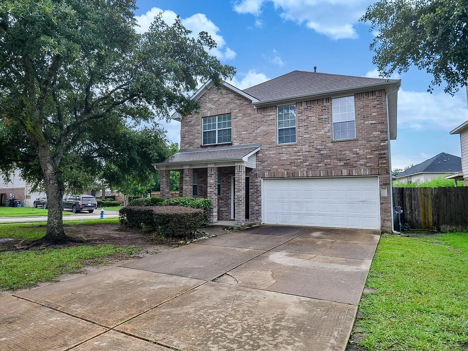 3 bed, 2.5 bath, 1796 sqft, $1,950 — Photo 2