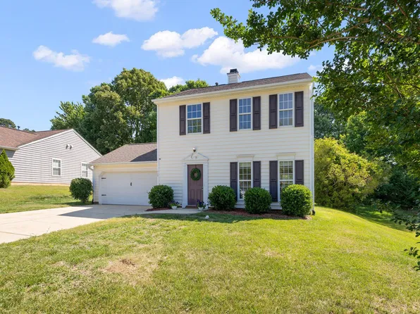 408 Stonecreek Dr, Apex, NC 27539