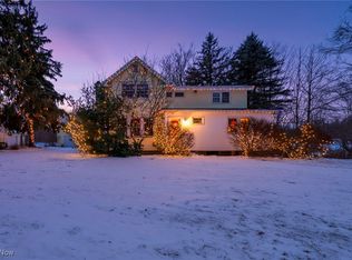 5948 S Ridge Rd W, Geneva, OH 44041