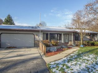 9793 Myers Lake Ave NE, Rockford, MI 49341