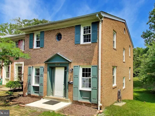 1306 Mead Ter, Woodbridge, VA 22191