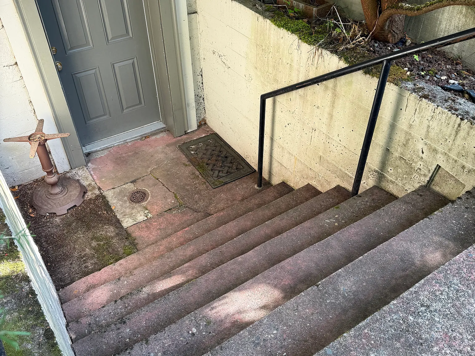 2 bed, 1000 sqft, $1,900 — Photo 2