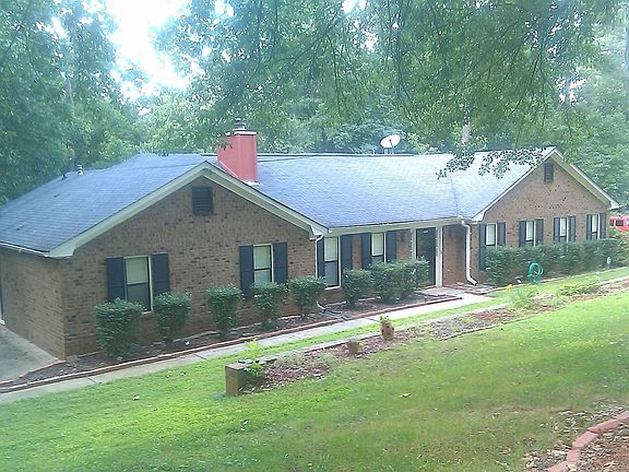 2nd image of 689 Dogwood Dr