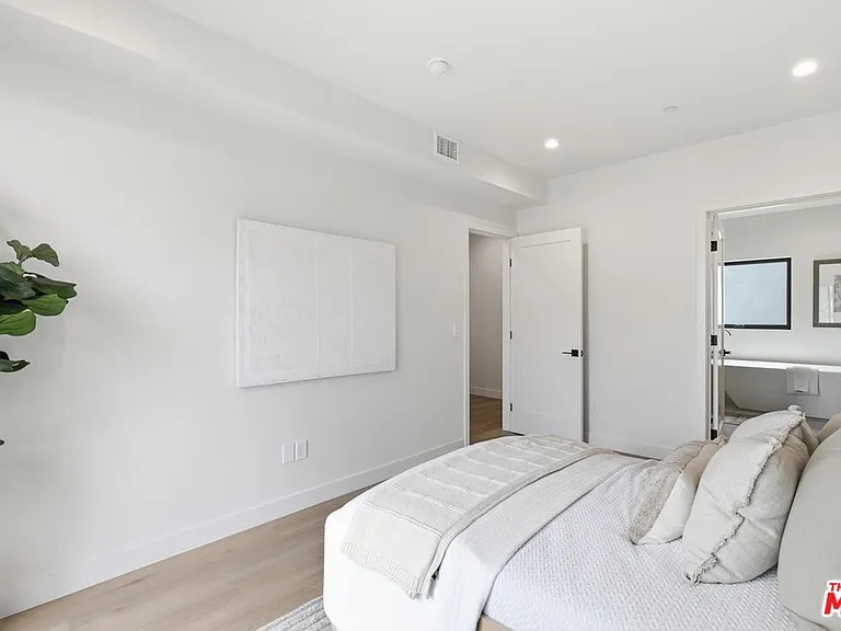 3842 Don Tomaso Dr — Photo 35