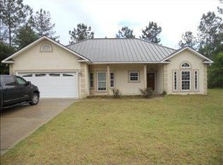 1319 Pelican Ln SE, Townsend, GA 31331