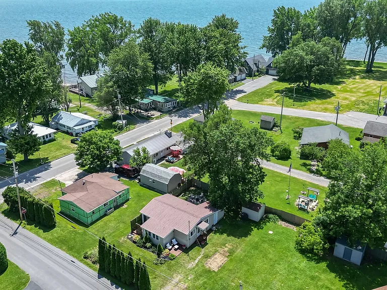 105 Brown Shores Rd — Photo 67