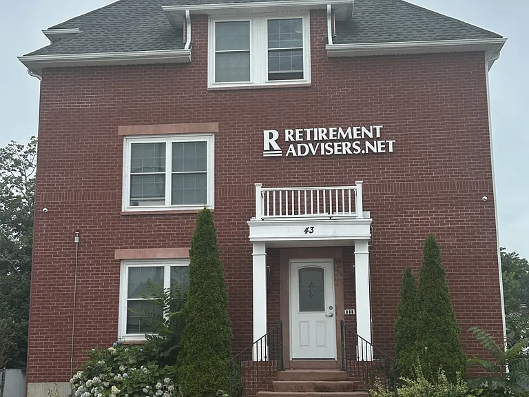 43 Lancaster St #1 — Photo 3