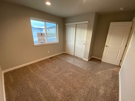 4th image of 1109 S Newberry Ln