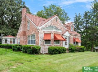 601 Forest Dr, Council Bluffs, IA 51503