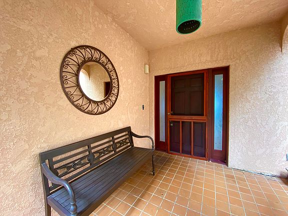 4th image of 312 Carden Beach