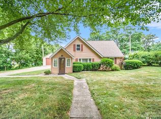 7840 3rd St, Dexter, MI 48130