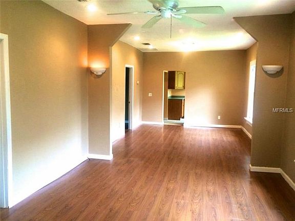 3rd image of 1000 S Holly Ave