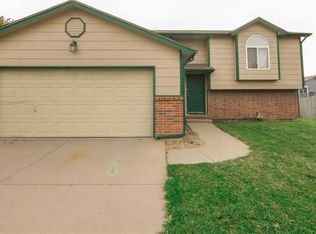 2318 S Prescott St, Wichita, KS 67209