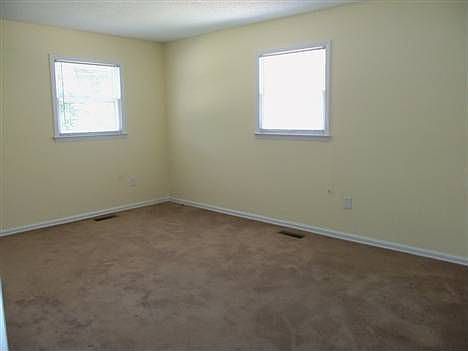 4th image of 550 W McLelland Ave