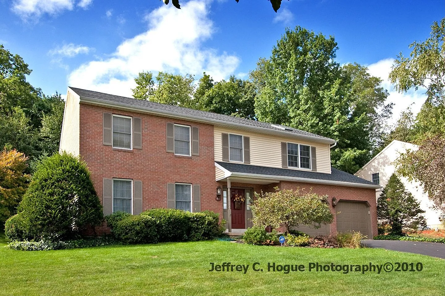 89 Downing Dr photo 1