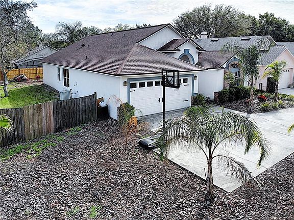 2nd image of 2703 Alamosa Pl