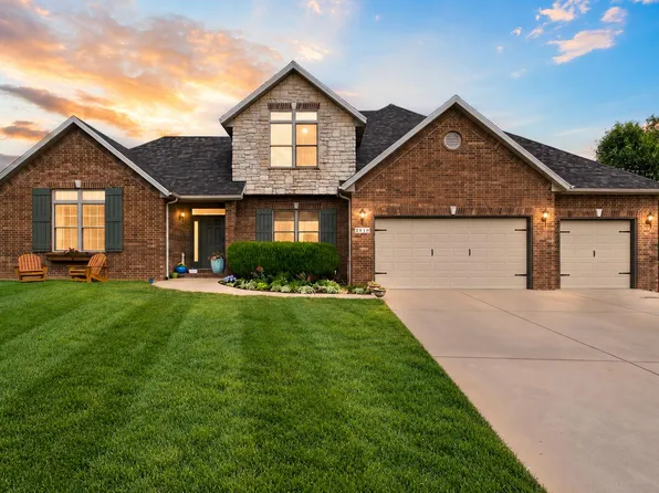 2810 N 24th Street, Ozark, MO 65721
