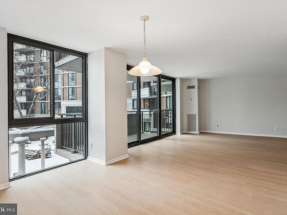5th image of 4620 N Park 205 #E