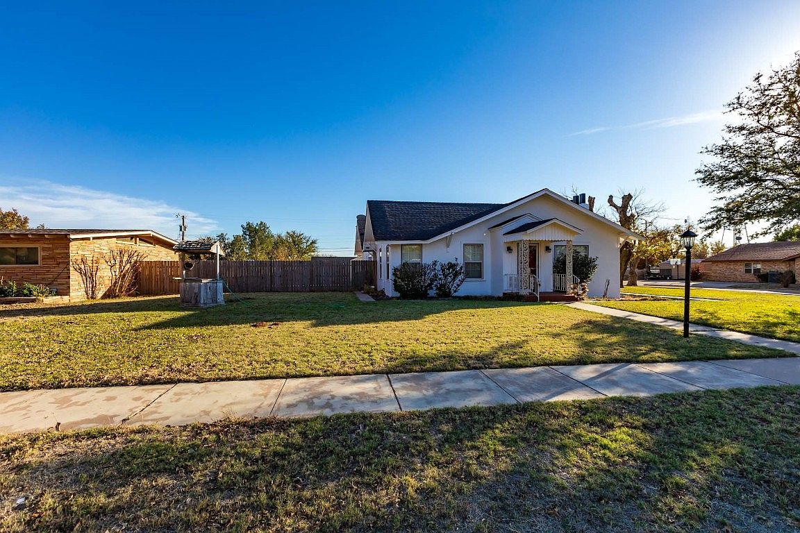 602 E Beauregard St, Rotan, TX 79546 Zillow