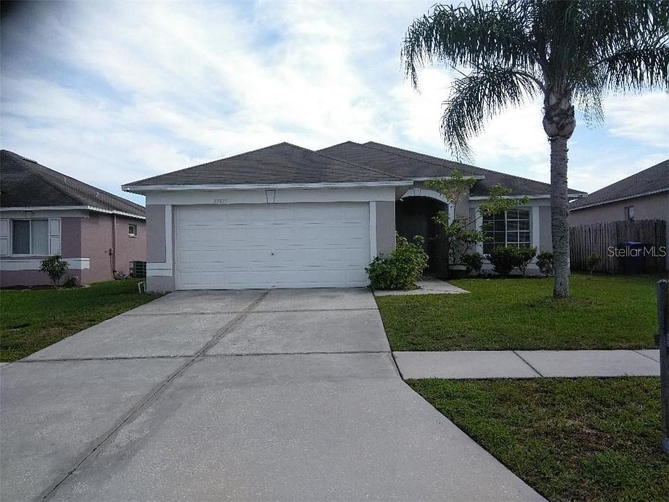 1st image of 27825 Breakers Dr