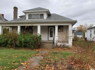 415 S Kickapoo St, Lincoln, IL 62656