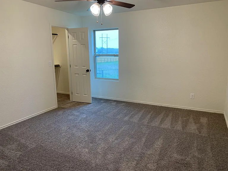 2412 Alterman Dr #A — Photo 9