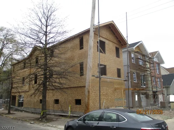 341 13Th Ave, Newark City, NJ 07103