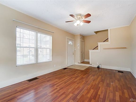 5th image of 3200 Elliot Ave