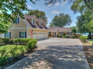 328 Yacht Rd, Mooresville, NC 28117
