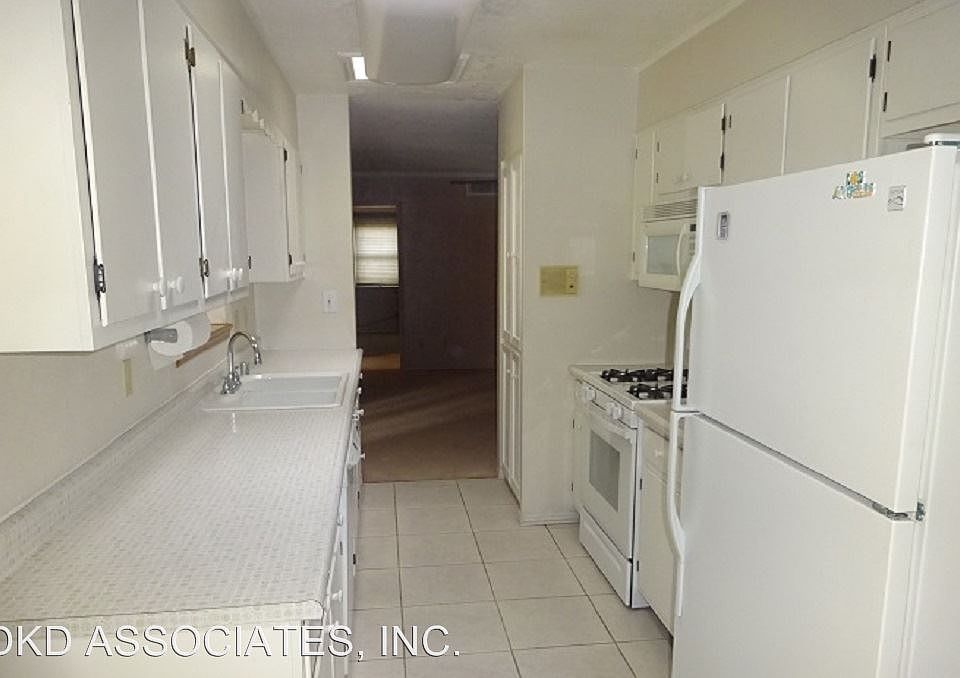 1st image of 10001 Goliad Dr