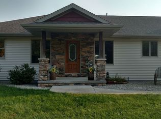 445 W Broadway Dr, Appleton, WI 54913