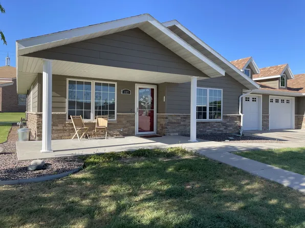 115-117 E 3rd St #304, Bird City, KS 67731