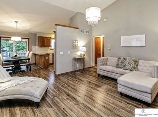 17457 George Miller Pkwy, Omaha, NE 68116