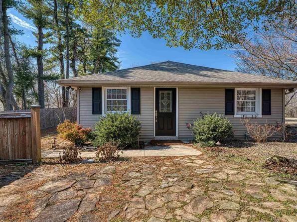 2233 W Folsomville Rd, Boonville, IN 47601