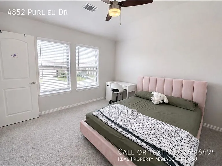 4852 Purlieu Dr — Photo 15