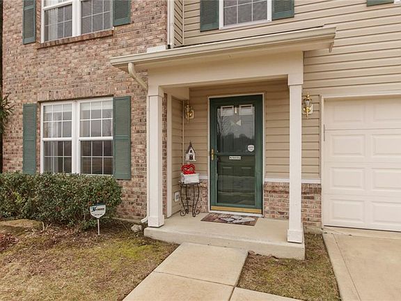 2nd image of 8395 Waterleaf Dr