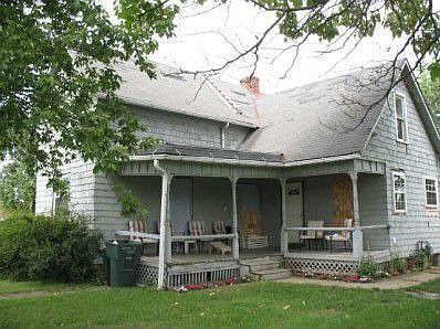 2nd image of 3266 Groveport Rd