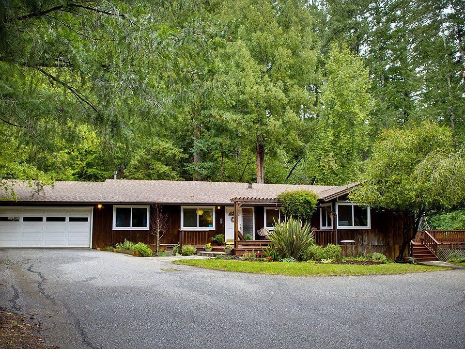 1st image of 23569 Sky View Ct