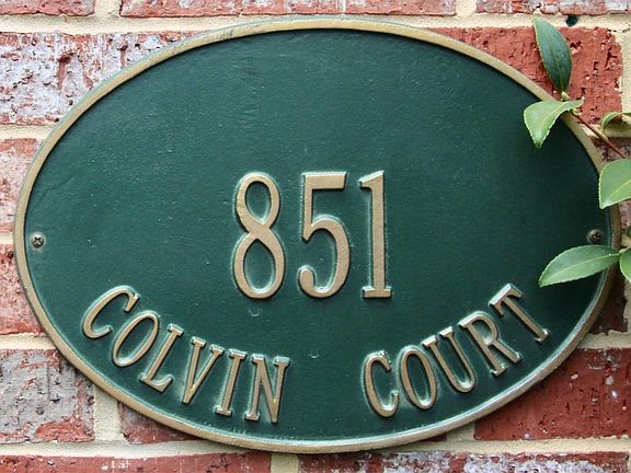 3rd image of 851 Colvin Ct